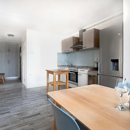 Apartment No.15 *